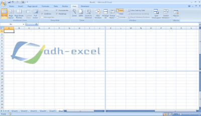 membagi tampilan sheet excel dalam layar